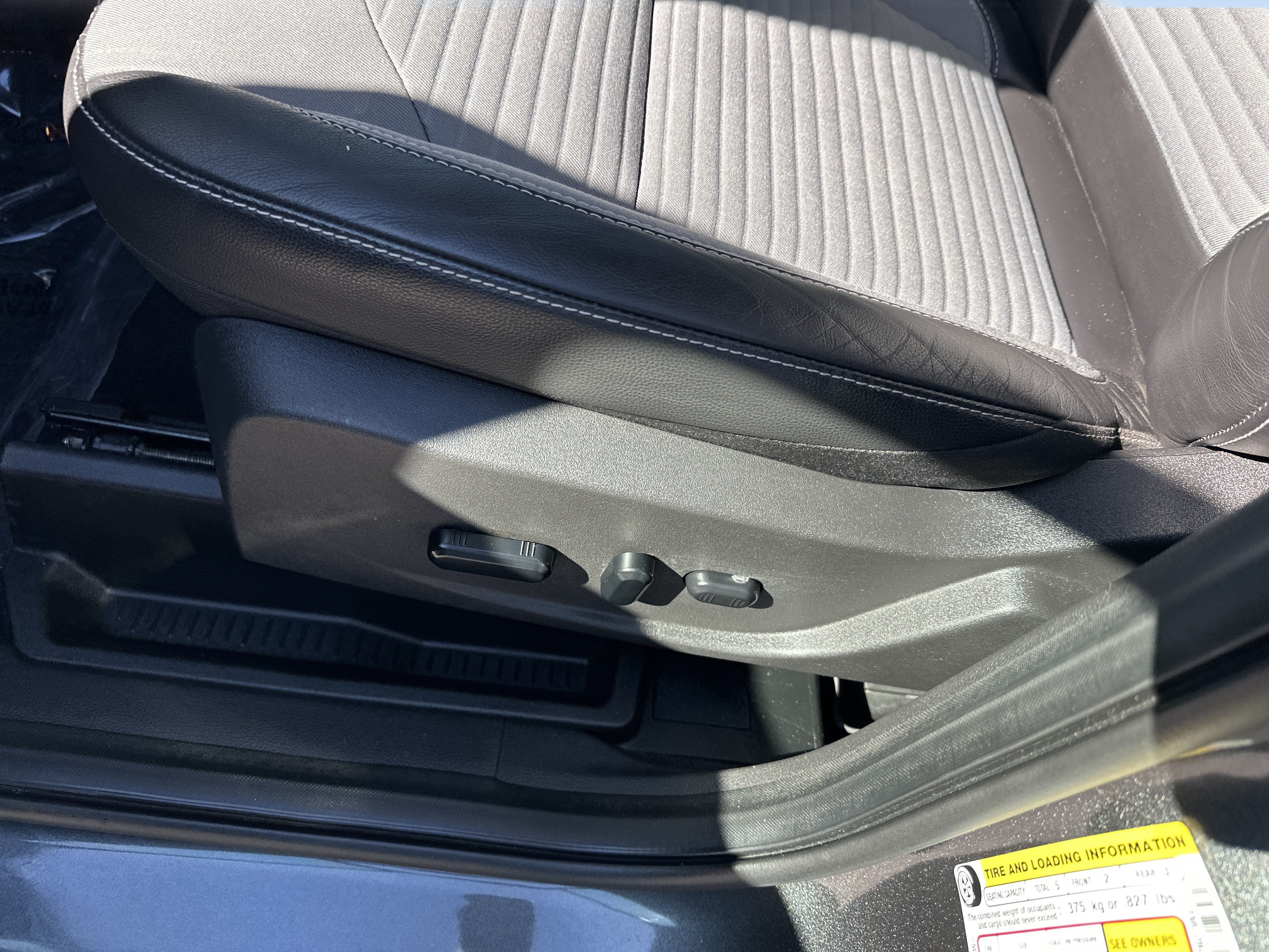 Used 2019 Ford Escape SE AWD/4WD image 10