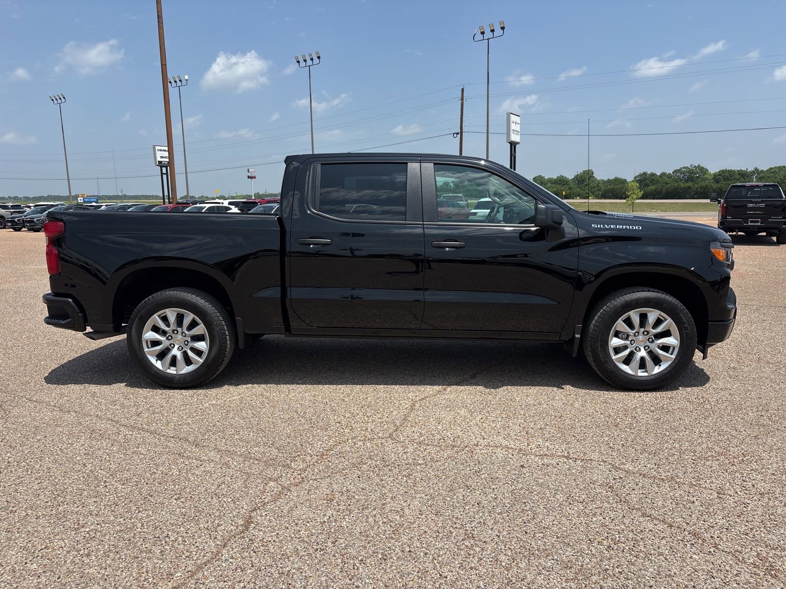 New 2026 Chevrolet Silverado 1500 Custom RWD image 7