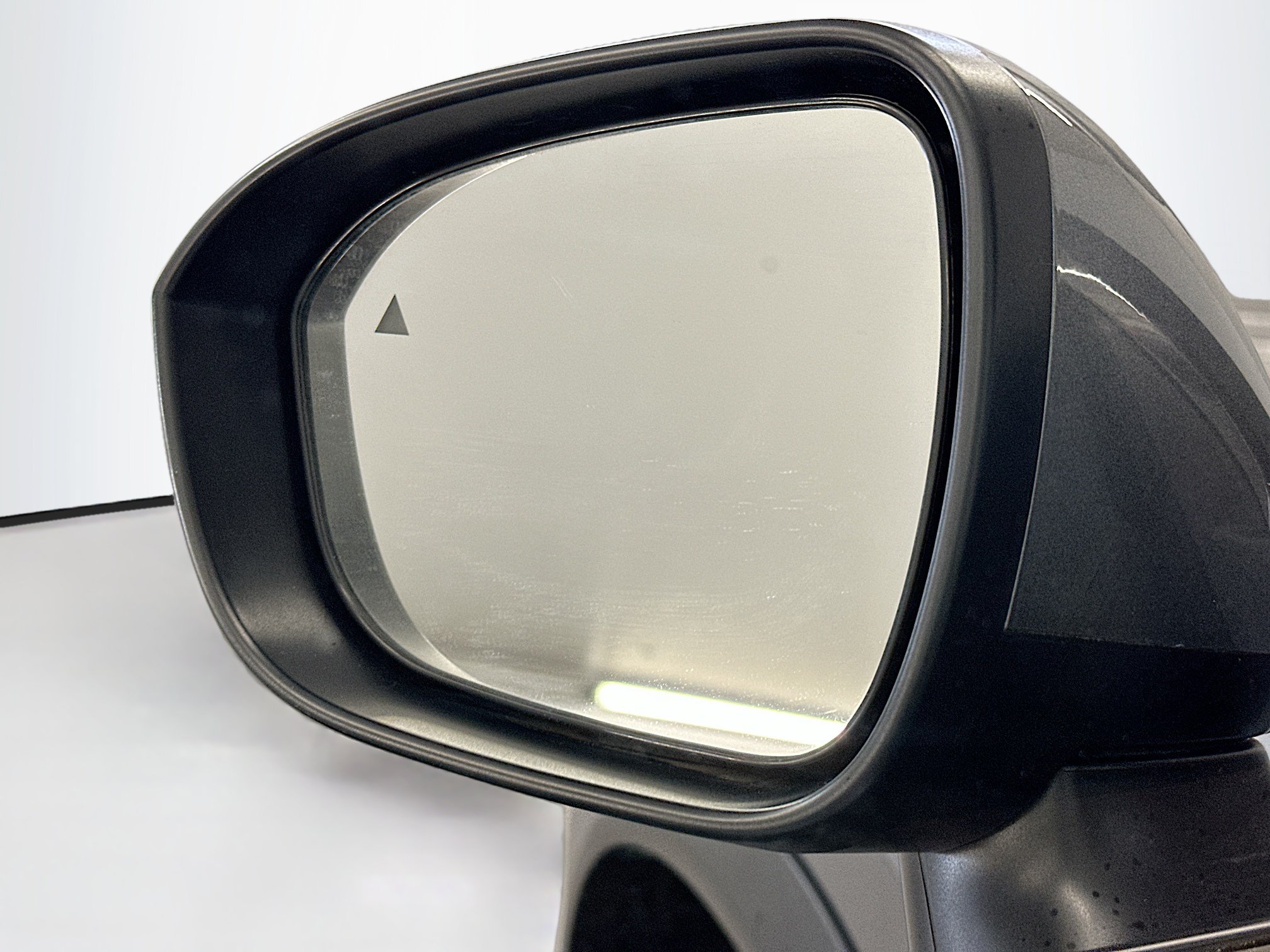 Used 2023 Nissan Rogue SV AWD/4WD image 16