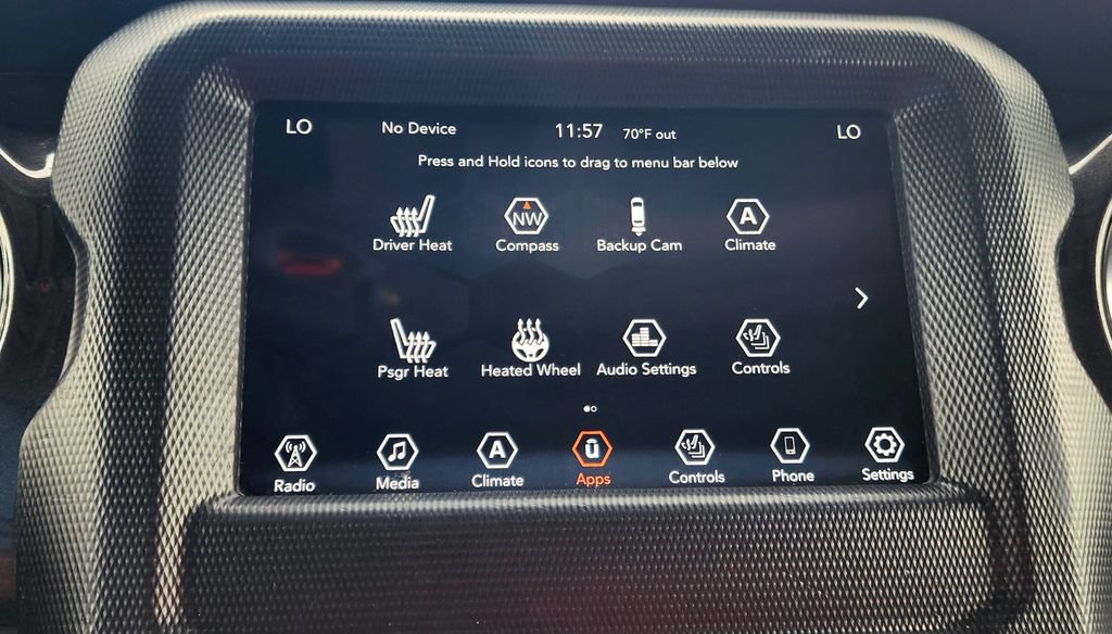 Used 2021 Jeep Wrangler Unlimited Sahara AWD/4WD image 35