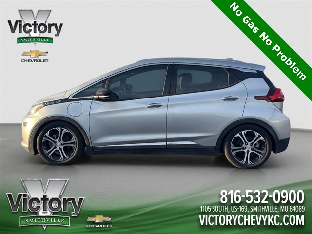 Used 2017 Chevrolet Bolt Premier w/ Driver Confidence II Package image 3