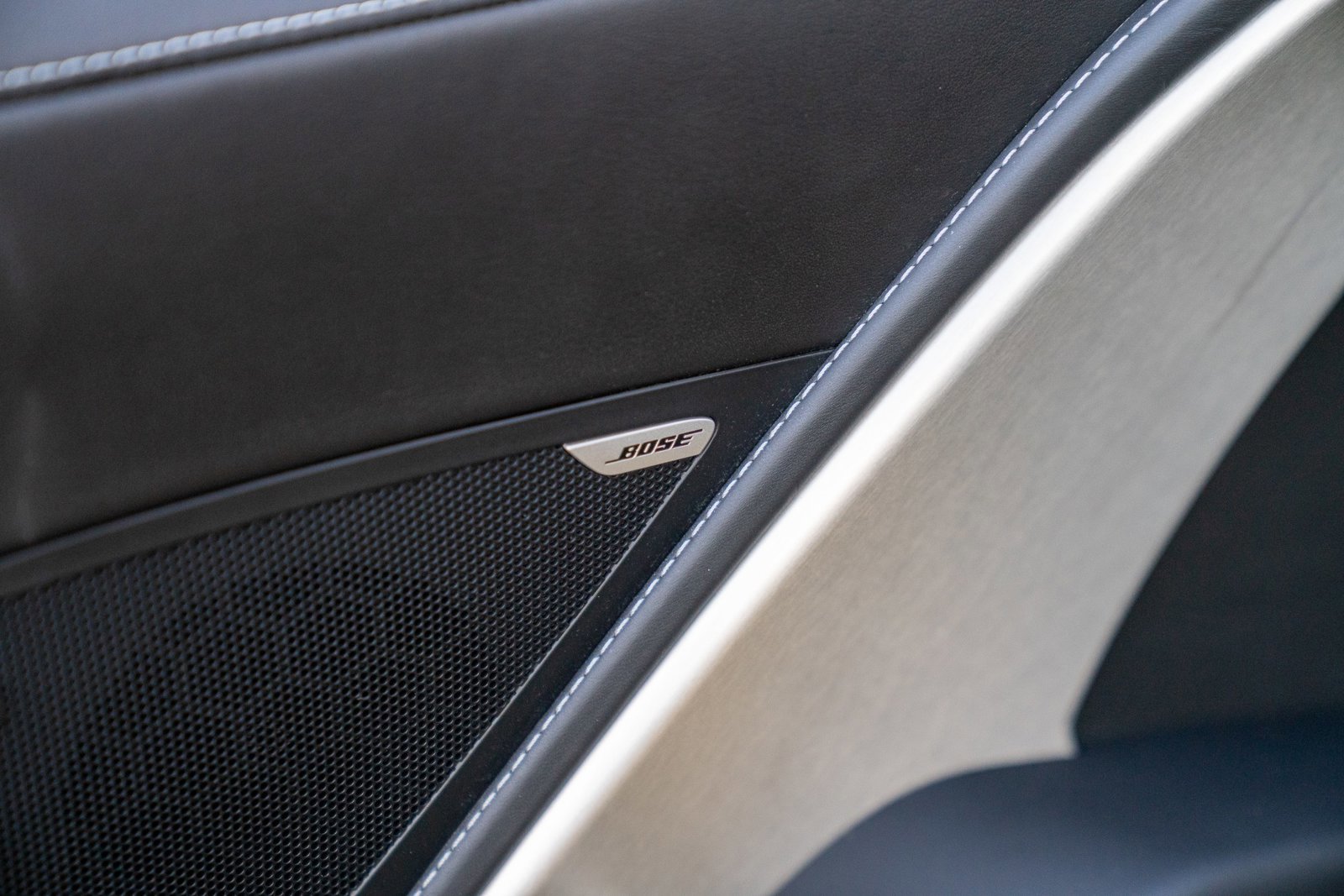 Used 2015 Chevrolet Corvette Stingray Coupe w/ 3LT Preferred Equipment Group image 11