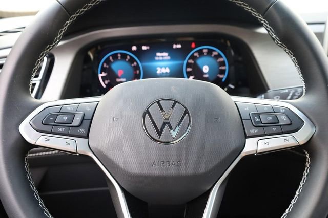 New 2026 Volkswagen Atlas Cross Sport SE image 11