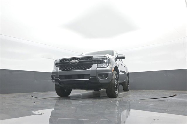 New 2025 Ford Ranger Lariat w/ FX4 Off-Road Package image 33