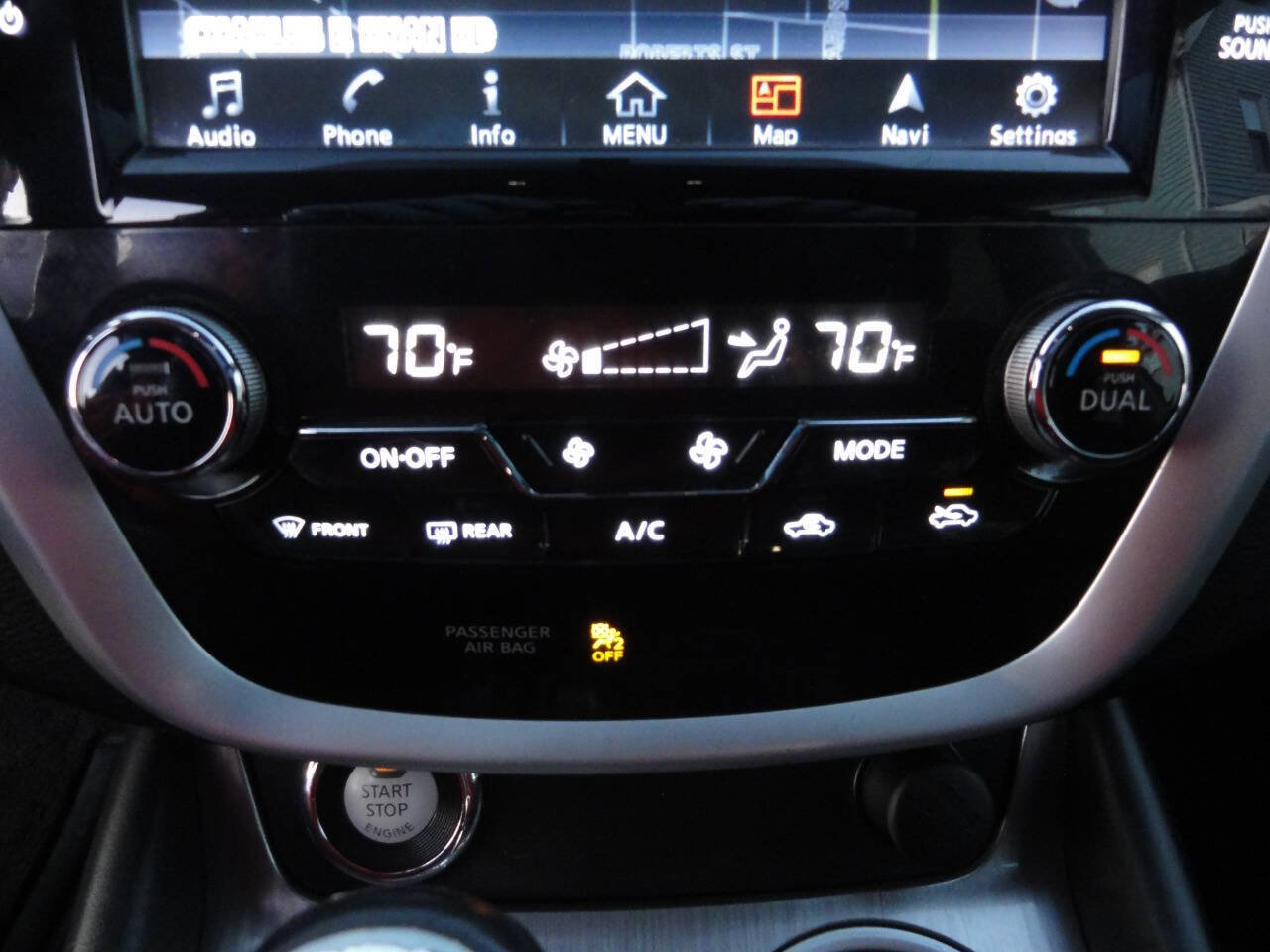 Used 2017 Nissan Murano SV image 30