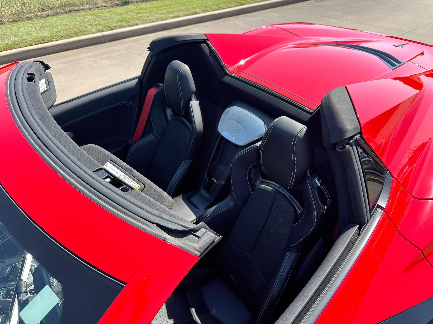 Used 2024 Chevrolet Corvette Stingray Preferred Conv w/ 2LT RWD image 22