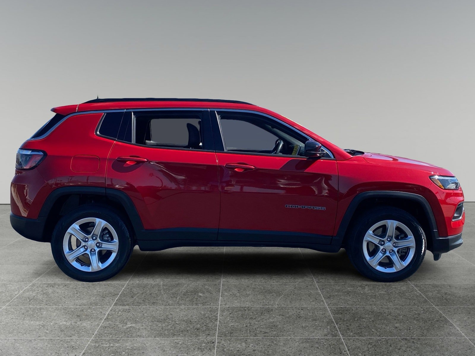 Used 2023 Jeep Compass Latitude w/ Convenience Group AWD/4WD image 6