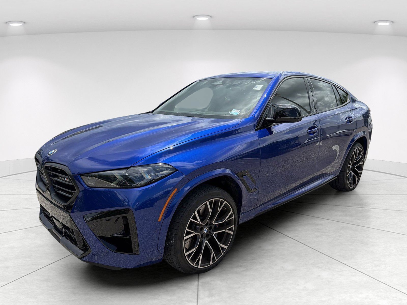 Certified 2025 BMW X6 M Competition w/ Executive Package AWD/4WD image 8