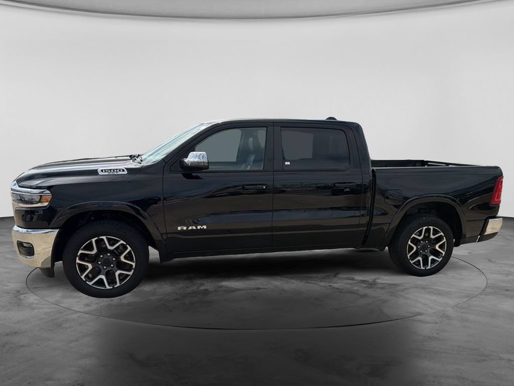 Used 2025 RAM 1500 Laramie AWD/4WD image 6