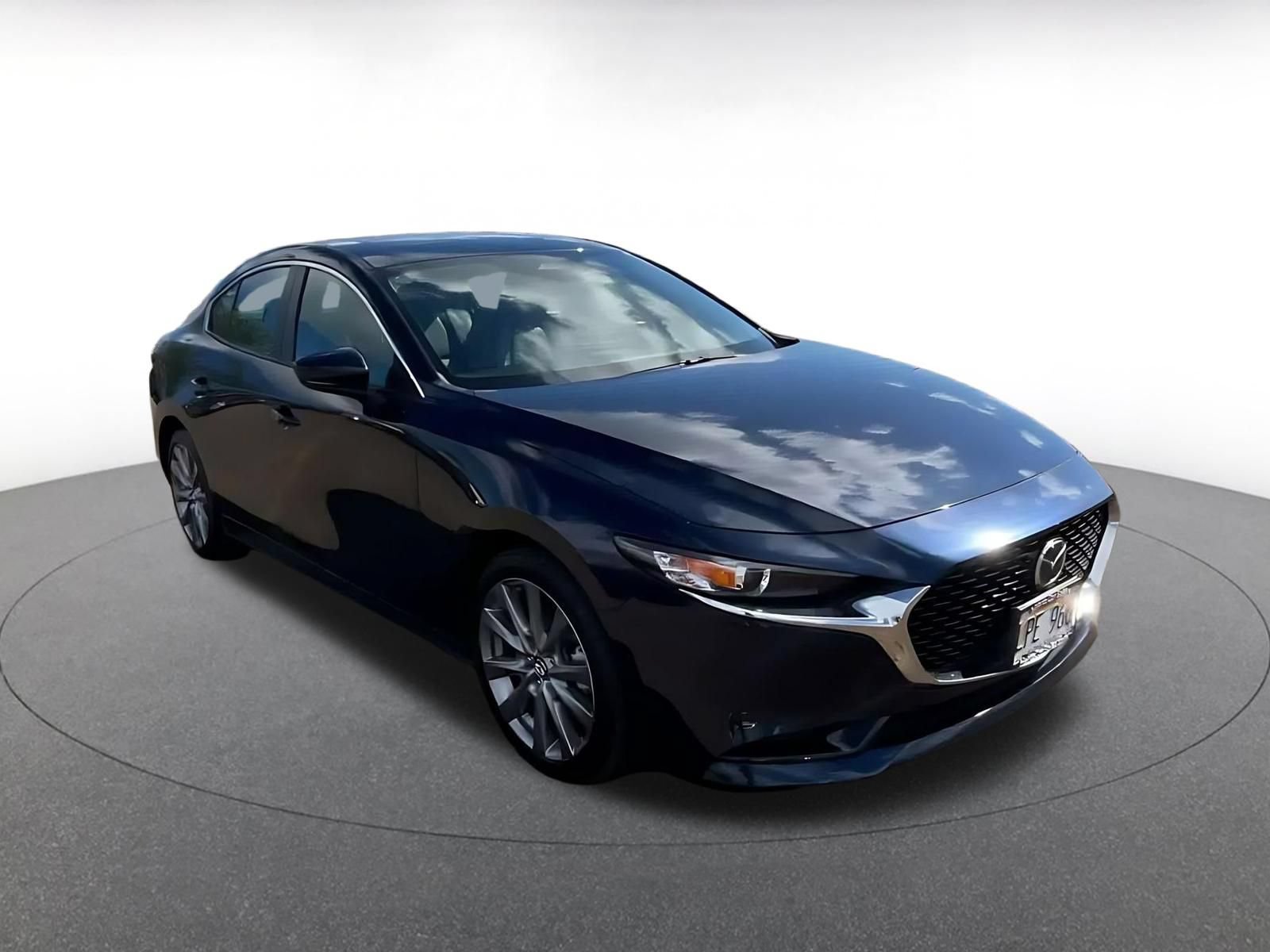 Used 2025 MAZDA MAZDA3 s FWD image 3