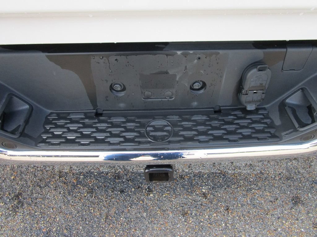 Used 2025 RAM 1500 Limited w/ Off Road Group AWD/4WD image 17