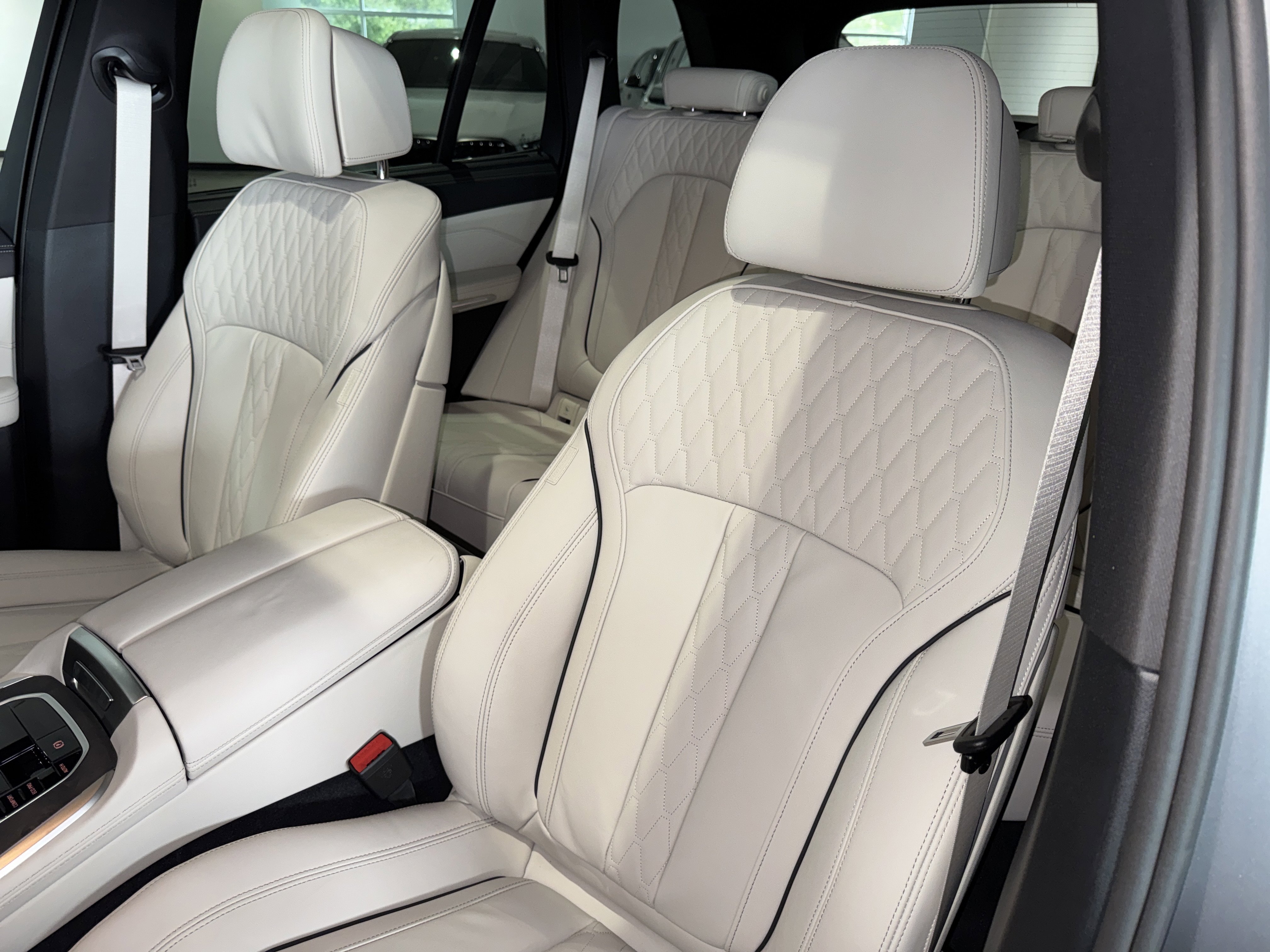 New 2026 BMW X5 sDrive40i image 24