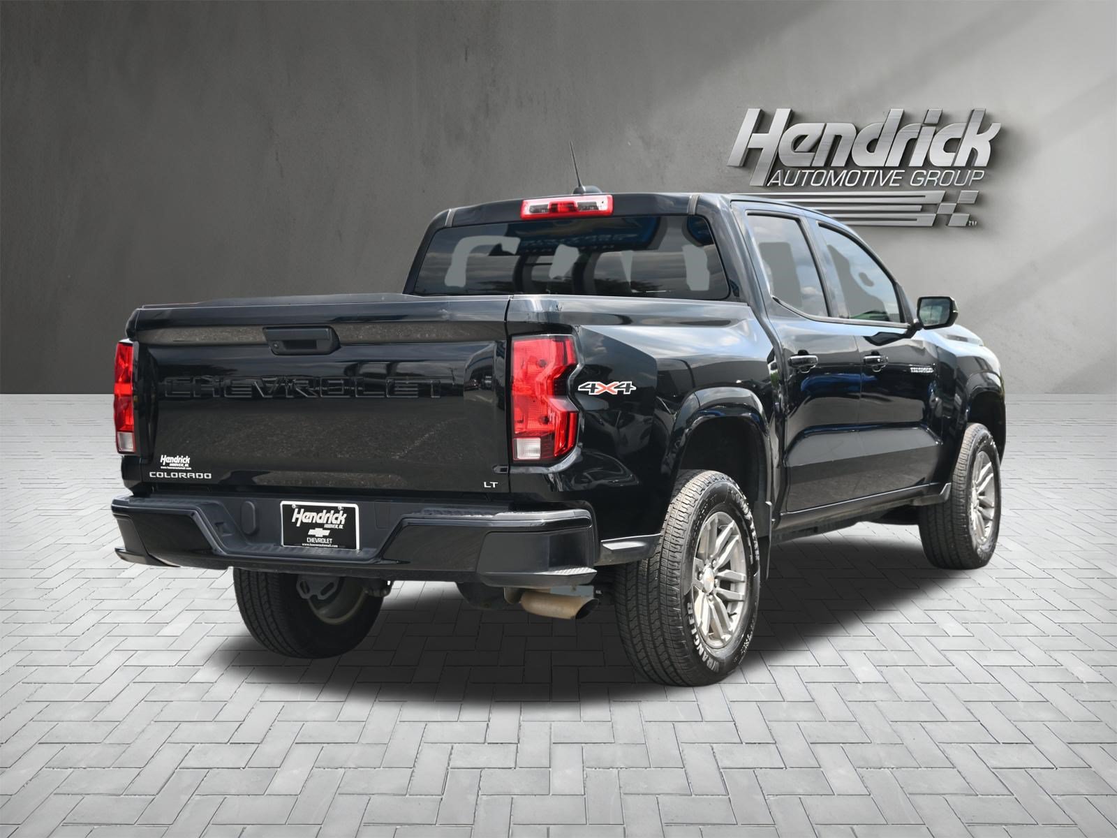 Used 2024 Chevrolet Colorado LT AWD/4WD image 10