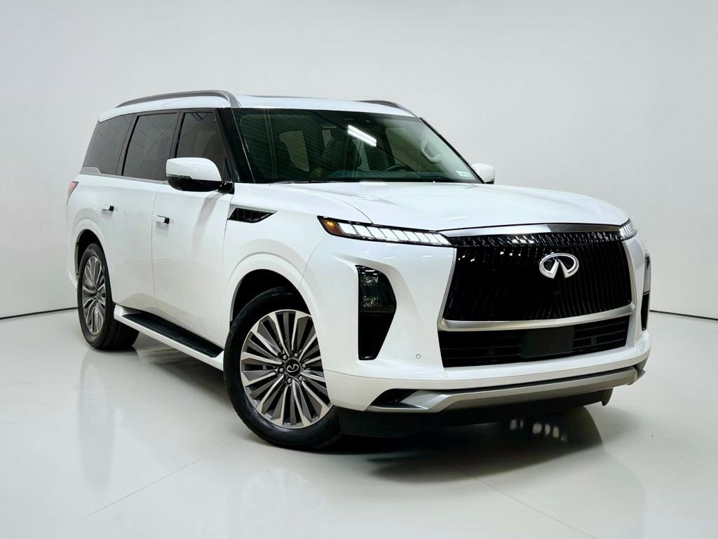 Used 2025 INFINITI QX80 Sensory image 7