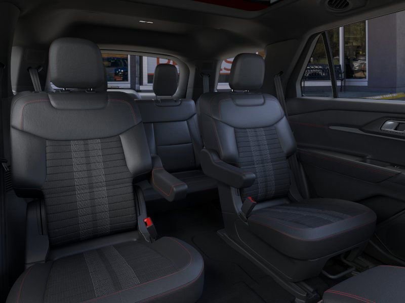 New 2026 Ford Explorer ST-Line w/ ST-Line Street Pack image 12