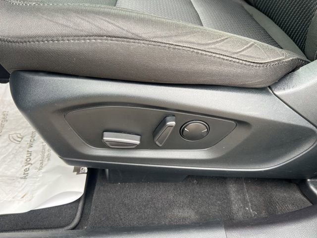 Used 2022 Ford Explorer XLT image 18