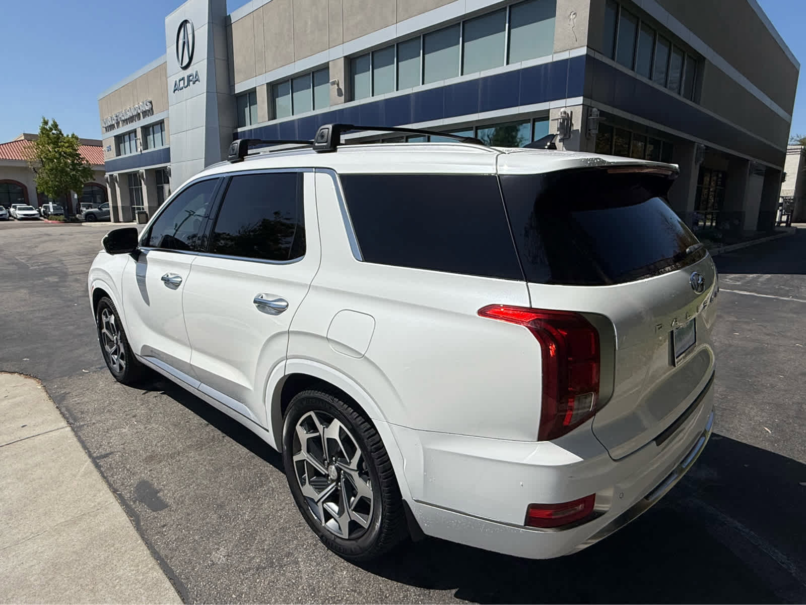 Used 2021 Hyundai Palisade Calligraphy w/ Cargo Package FWD image 5