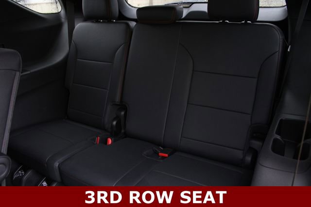 Used 2025 Chevrolet Traverse Z71 w/ Driver Confidence Package AWD/4WD image 8
