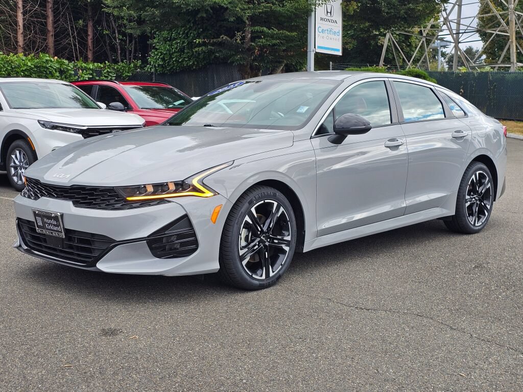 Used 2023 Kia K5 GT-Line w/ GT-Line Premium Package FWD image 3