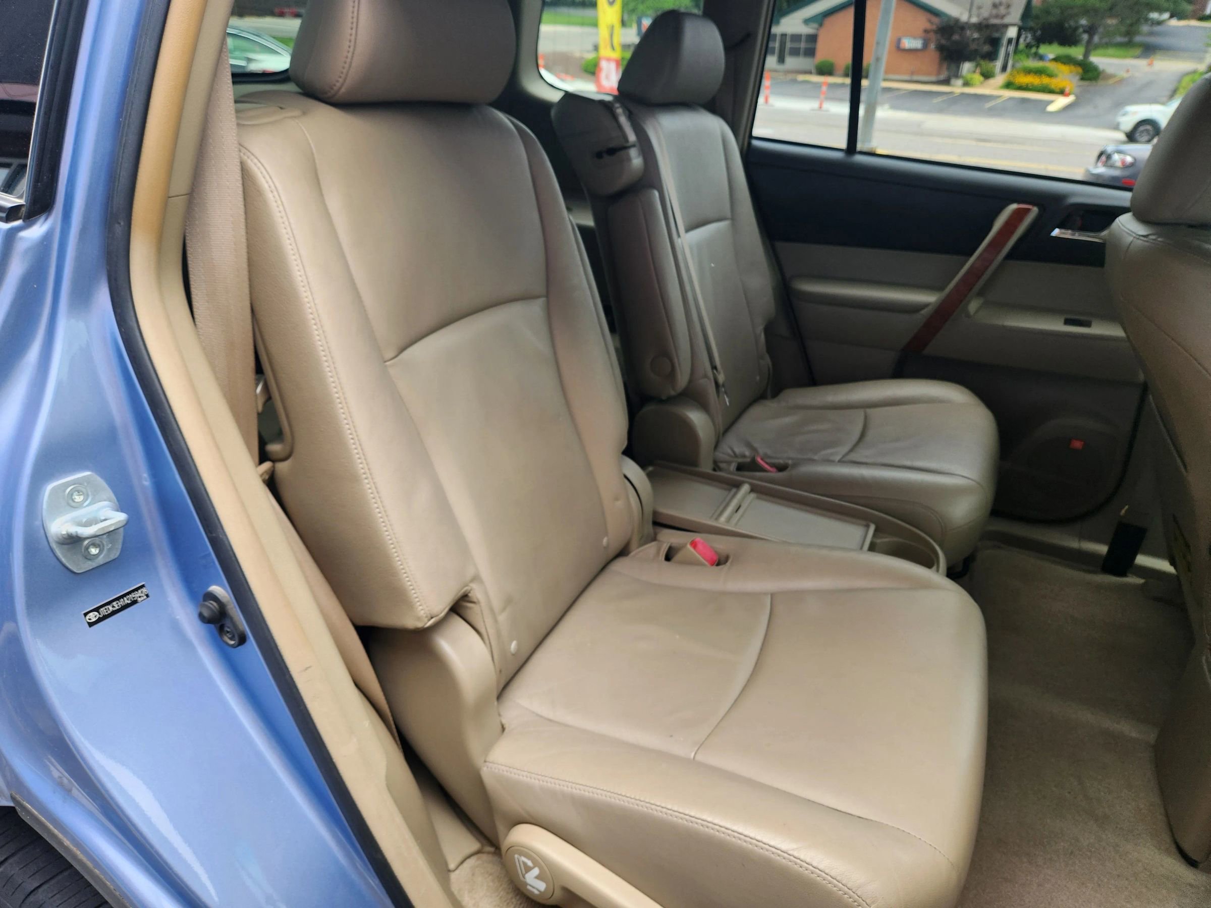 Used 2010 Toyota Highlander Limited image 82