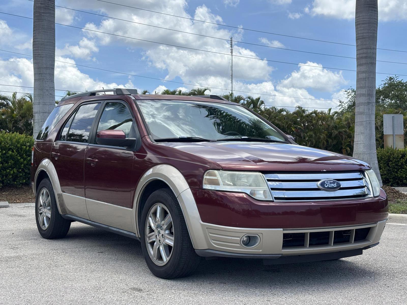 Used 2008 Ford Taurus X Eddie Bauer FWD image 4