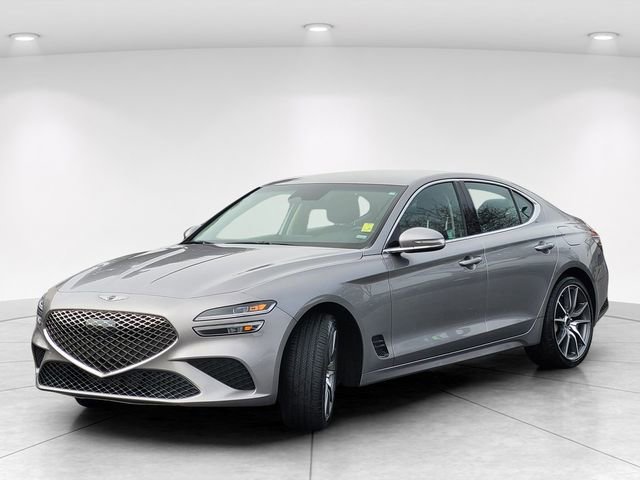 Used 2025 Genesis G70 2.5T image 2