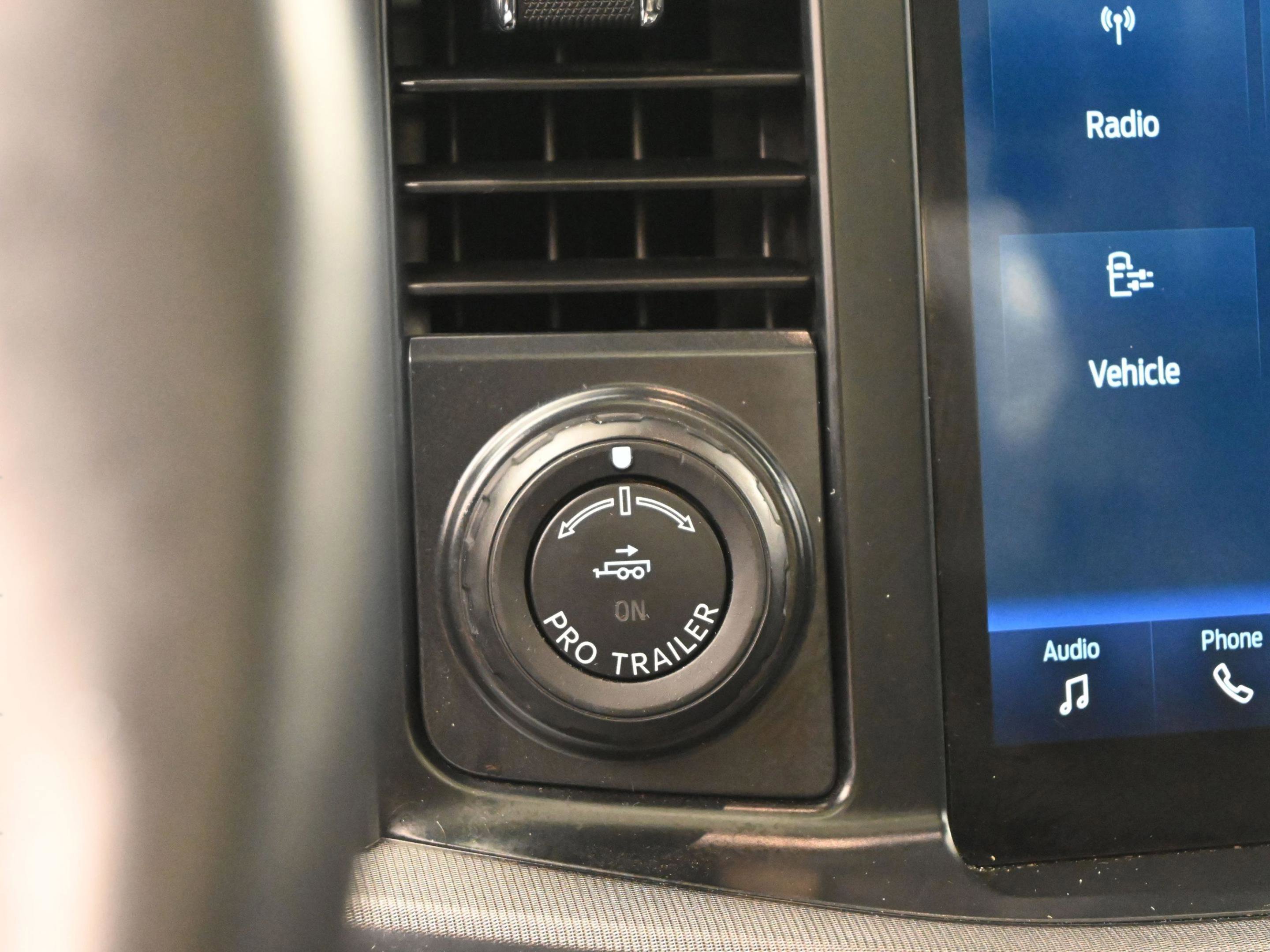 Used 2022 Ford F150 Platinum w/ Equipment Group 701A High AWD/4WD image 25