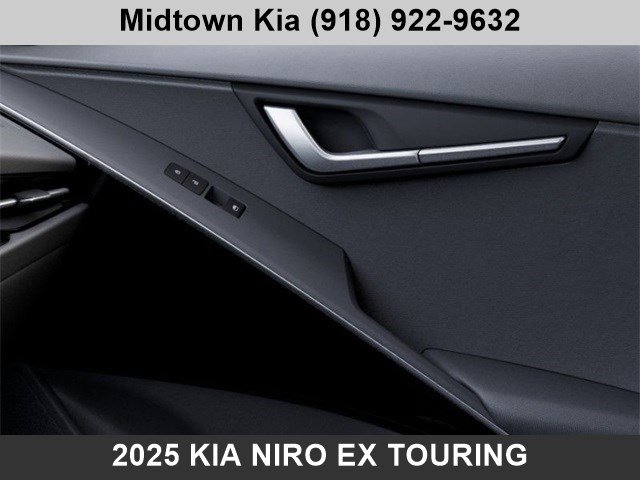 New 2025 Kia Niro EX Touring image 25