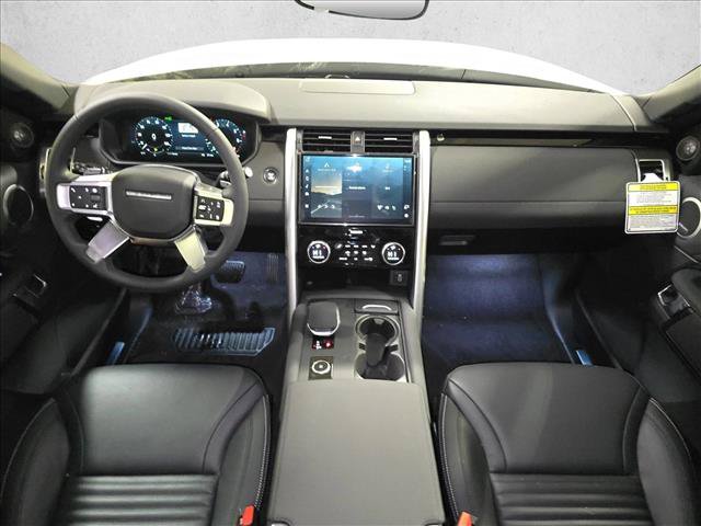 New 2026 Land Rover Discovery S AWD/4WD image 9