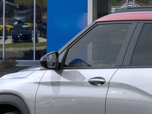New 2026 Chevrolet TrailBlazer RS w/ Convenience Package FWD image 12