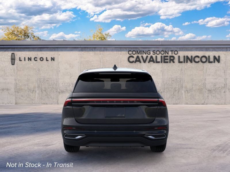 New 2026 Lincoln Nautilus Premier AWD/4WD image 5