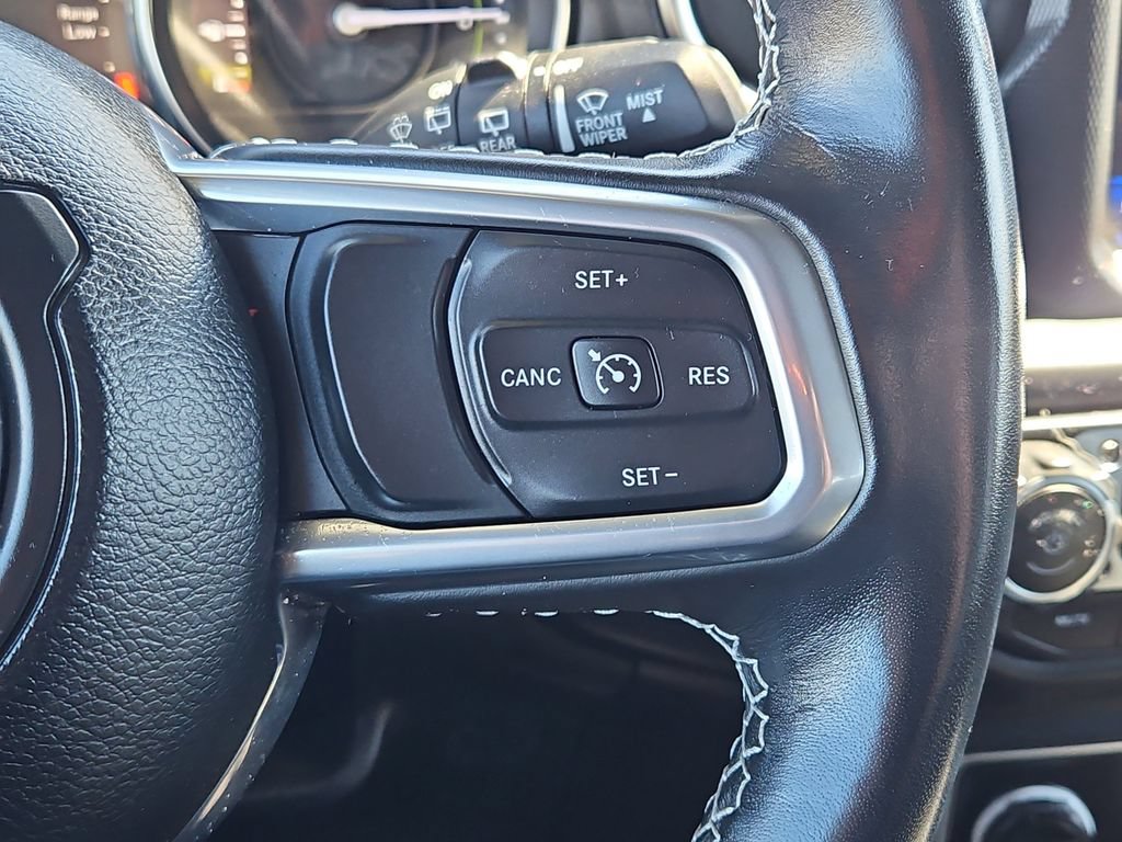 Used 2023 Jeep Wrangler Unlimited Sahara w/ Cold Weather Group AWD/4WD image 27