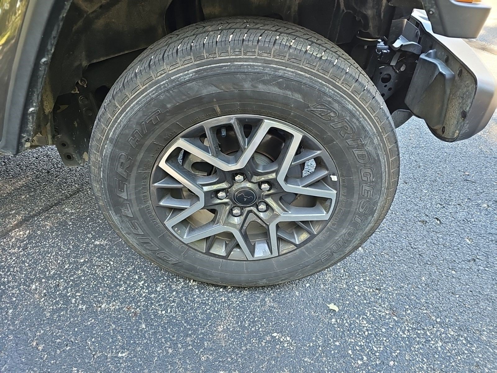 Used 2025 Jeep Wrangler Unlimited Sahara AWD/4WD image 9