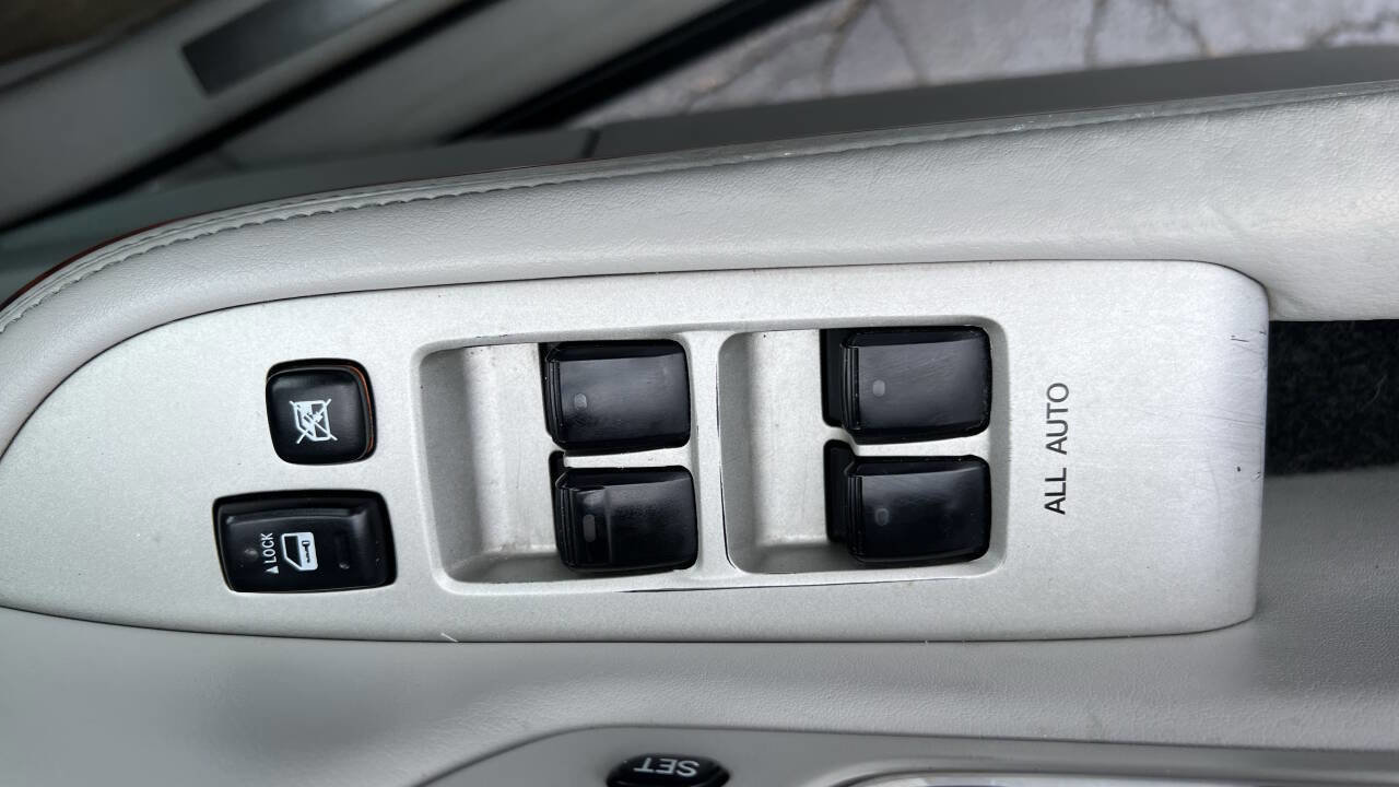 Used 2005 Lexus RX 330 AWD image 19