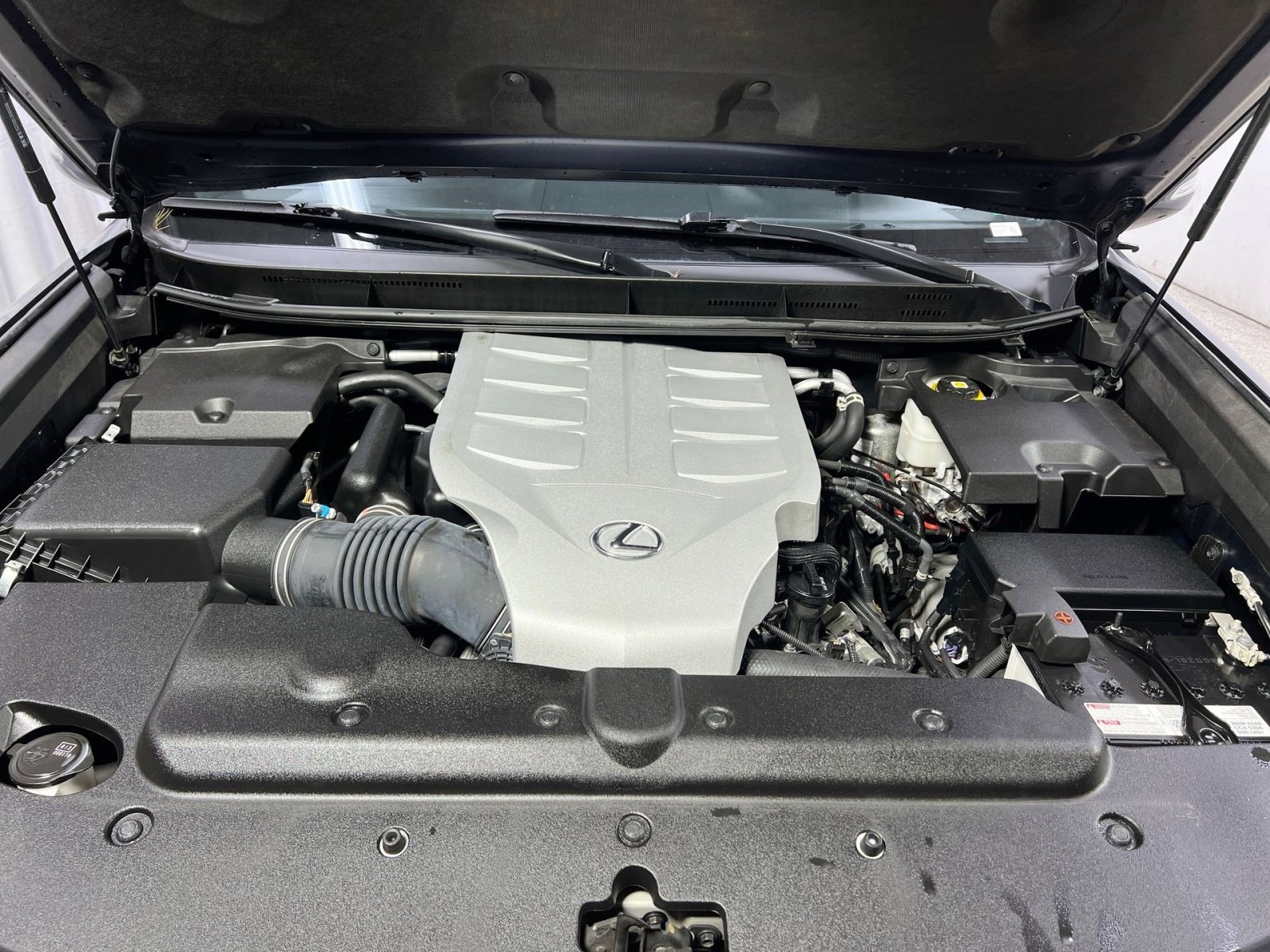 Used 2023 Lexus GX 460 Premium image 33