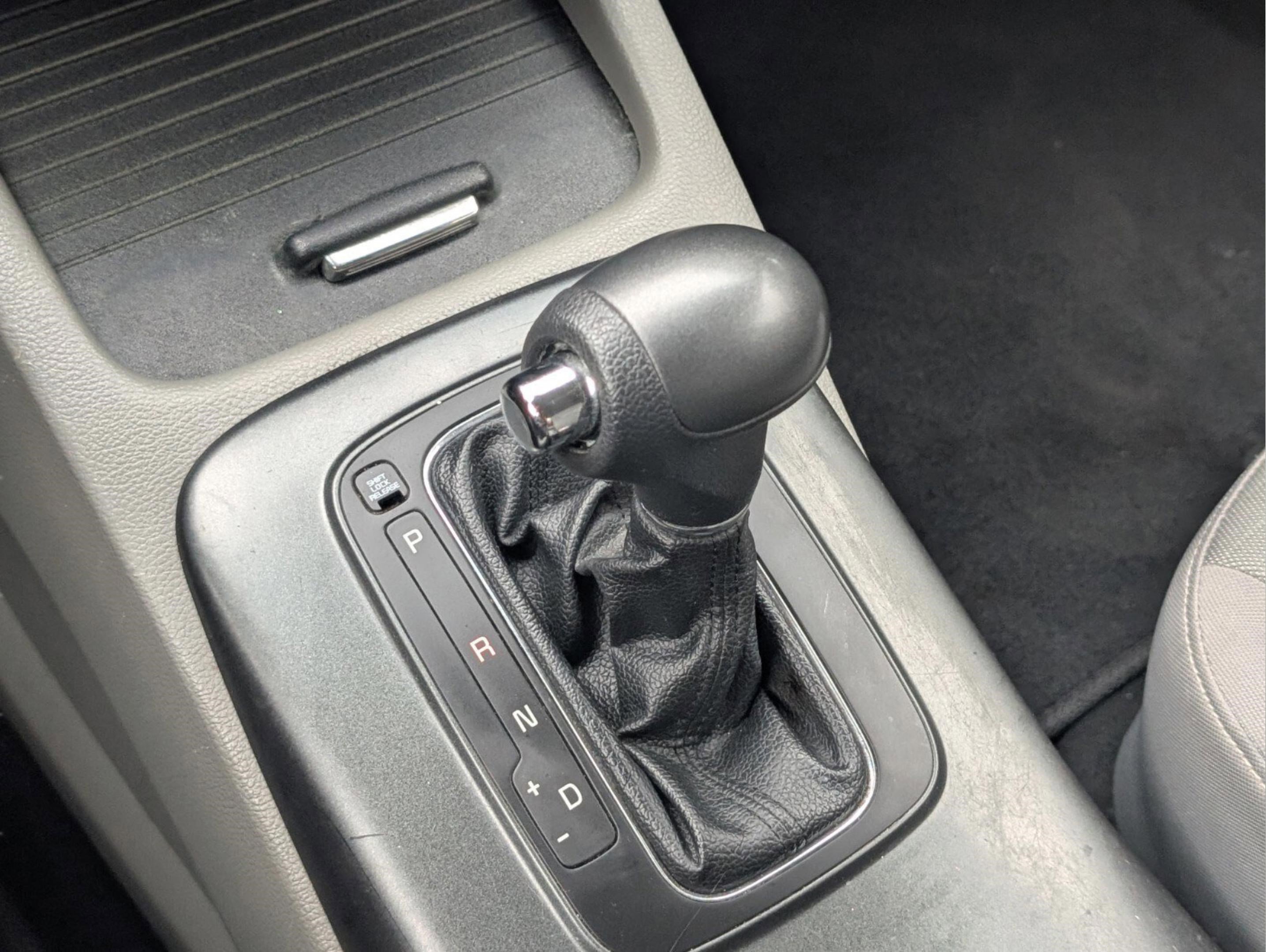 Used 2016 Kia Forte LX w/ LX Popular Plus Package image 19