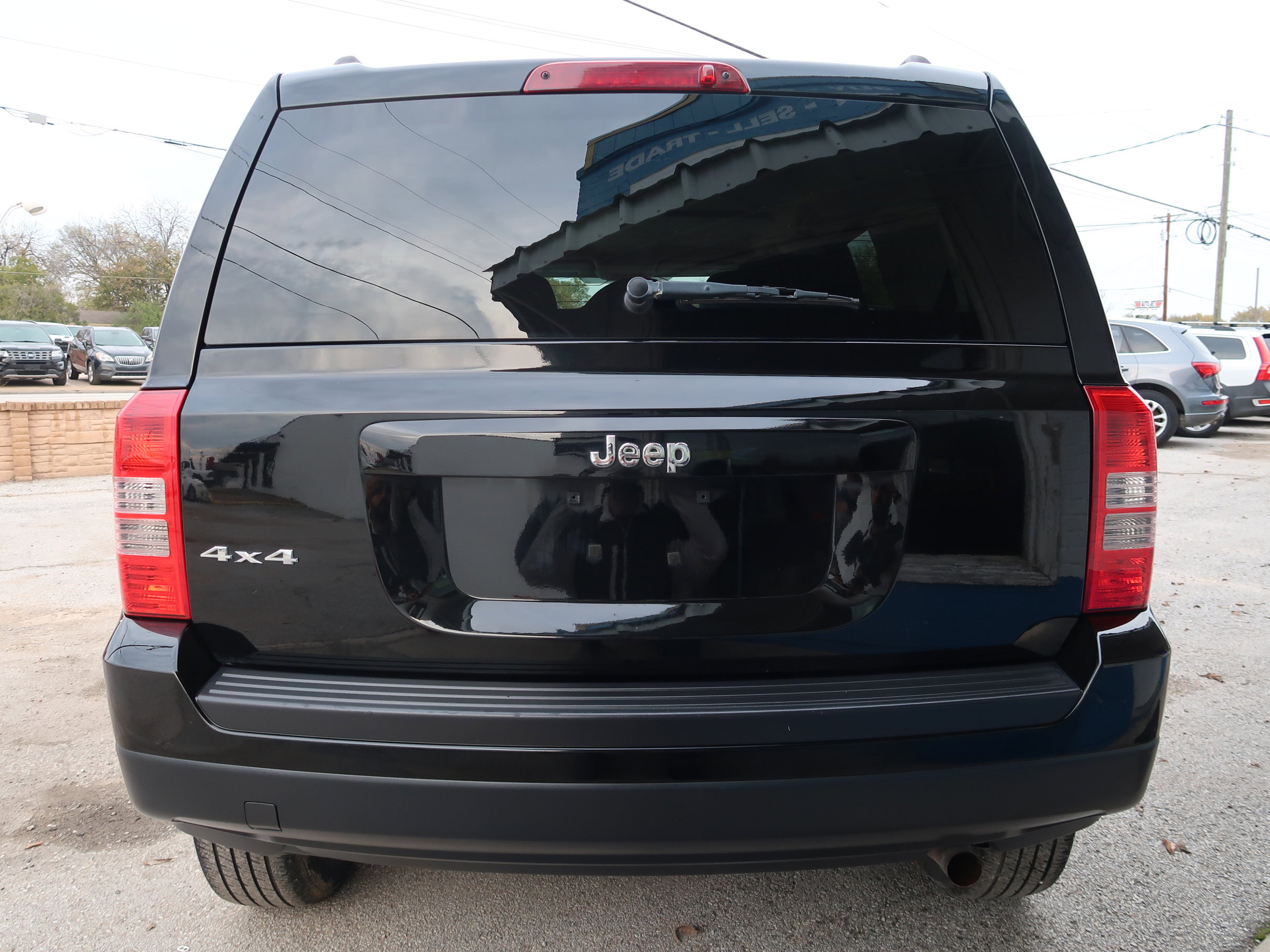 Used 2015 Jeep Patriot Sport w/ Power Value Group image 10