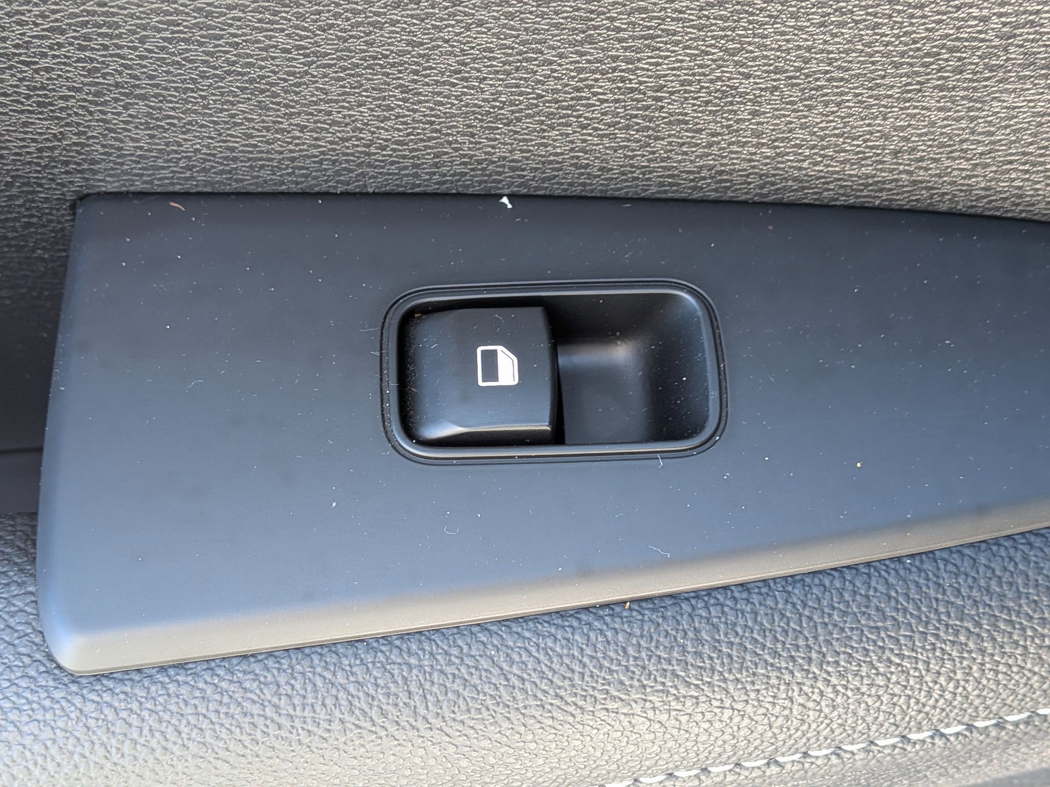 Used 2023 Kia Forte GT-Line w/ GT-Line Premium Package FWD image 31