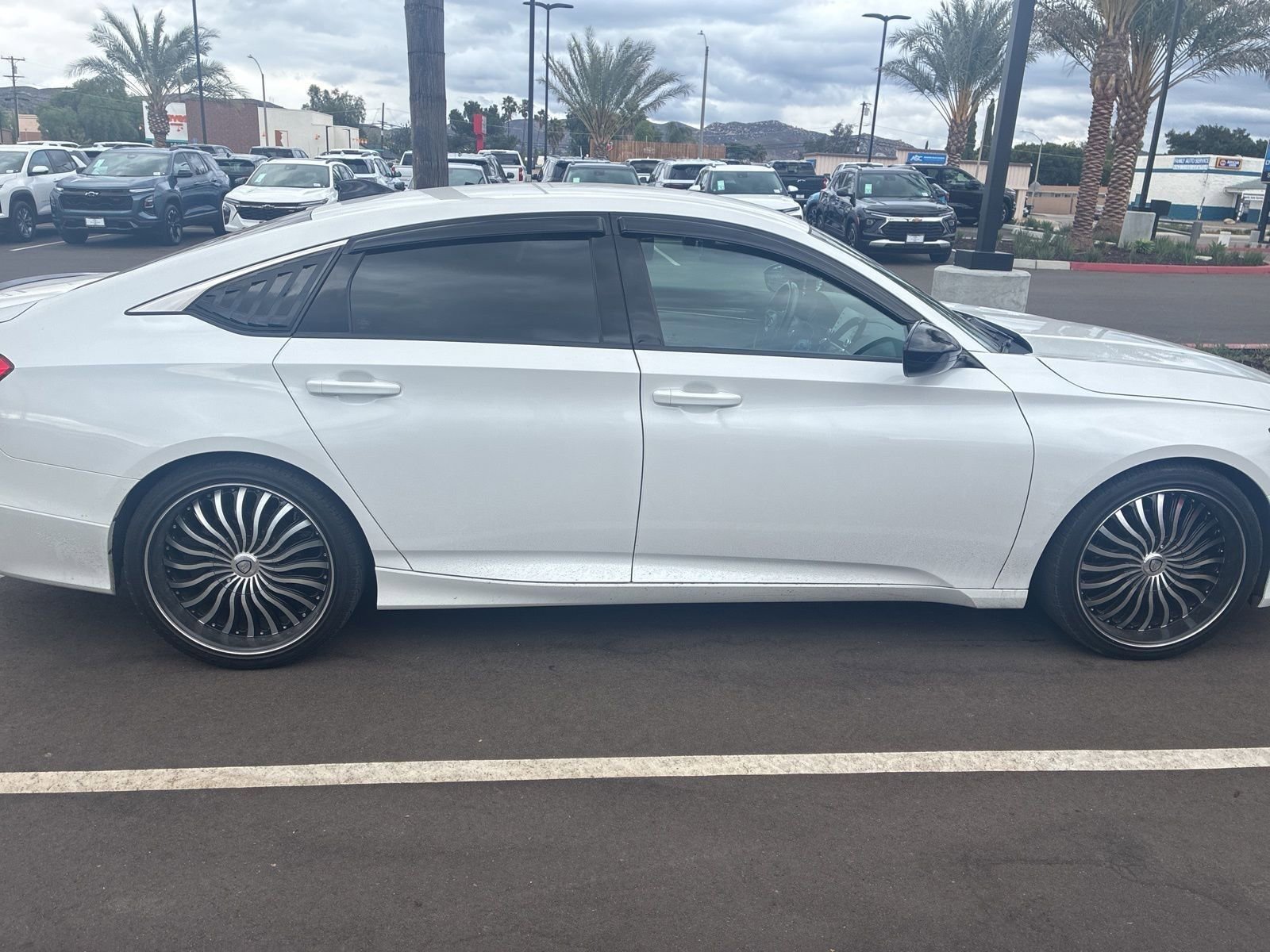 Used 2022 Honda Accord Sport image 4