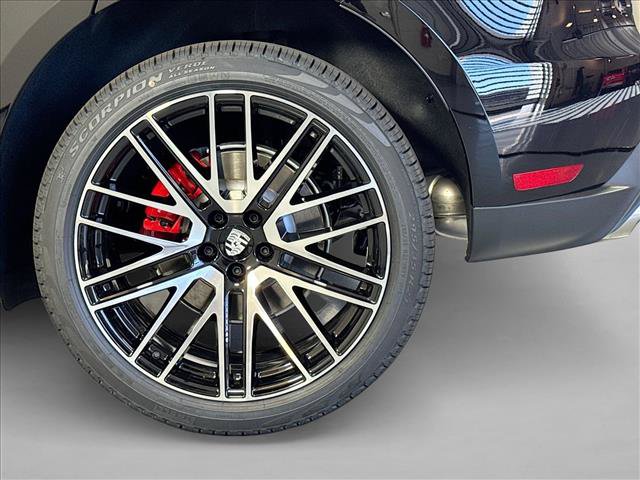 New 2026 Porsche Macan S AWD/4WD image 23