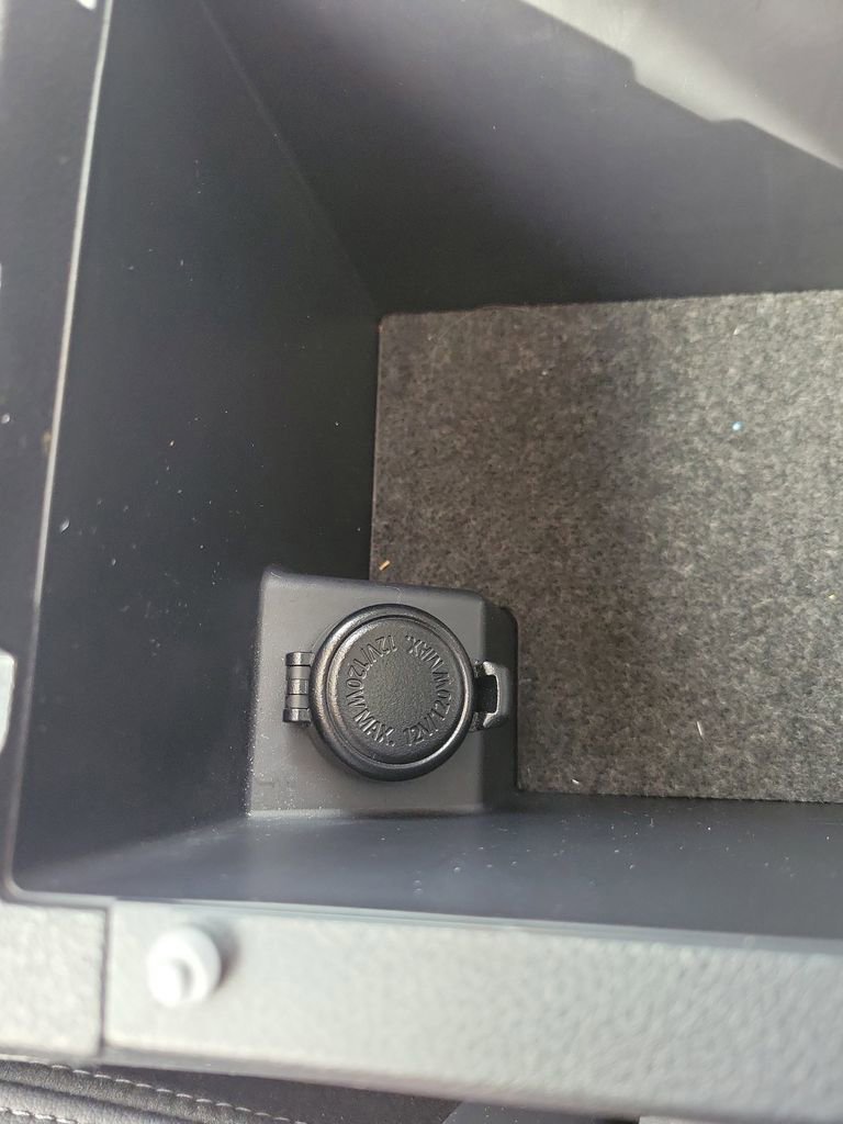 Used 2020 Subaru Outback Limited w/ Popular Package #2 image 24