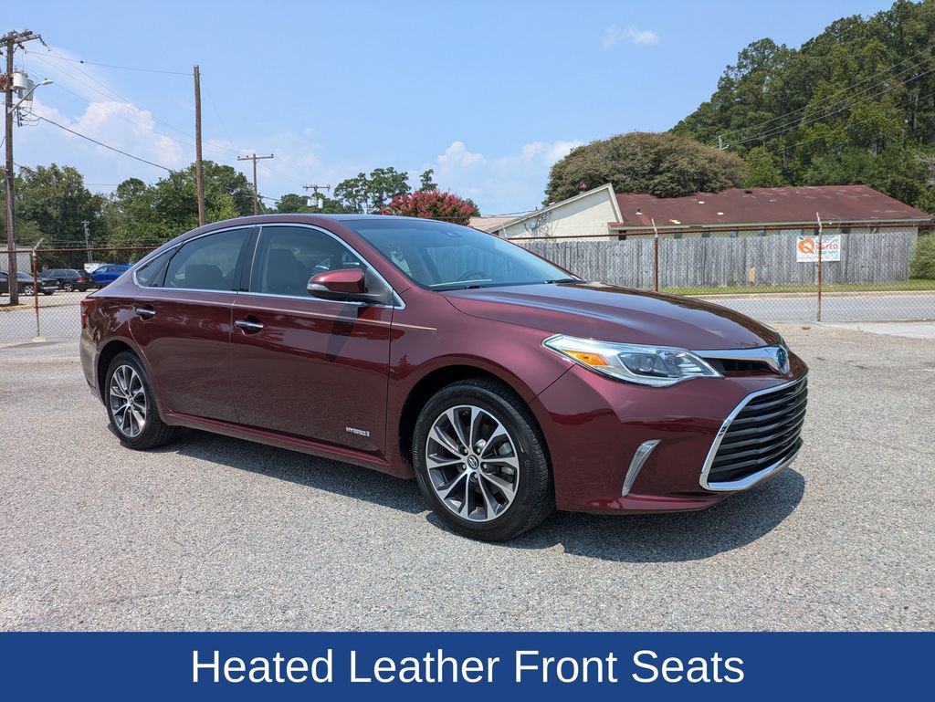 Used 2018 Toyota Avalon XLE Premium FWD image 2