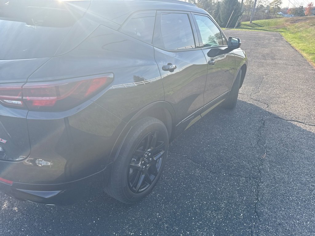 Used 2023 Chevrolet Blazer RS w/ LPO, Floor Liner Package image 5