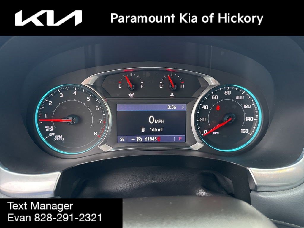 Used 2021 Chevrolet Traverse LT image 22