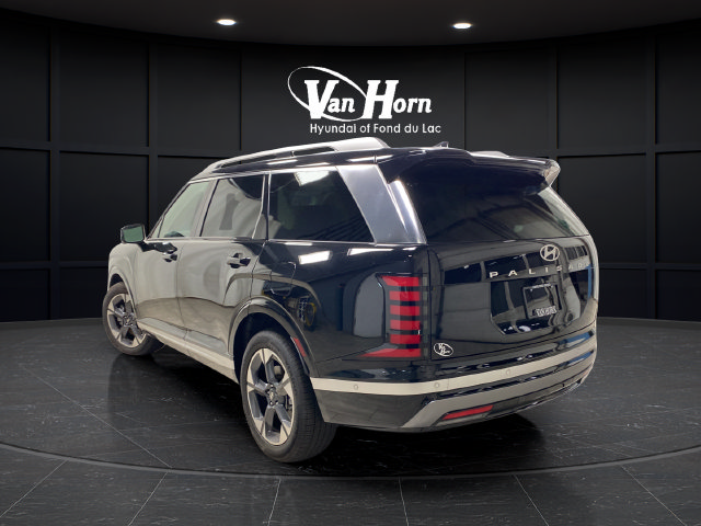 Certified 2026 Hyundai Palisade Limited AWD/4WD image 5