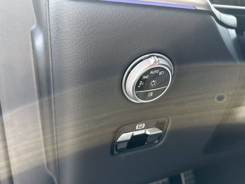 Certified 2025 Mercedes-Benz GLC 300 w/ AMG Line image 35