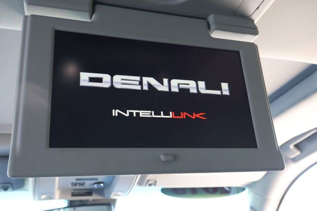 Used 2019 GMC Yukon Denali w/ Denali Ultimate Package image 18