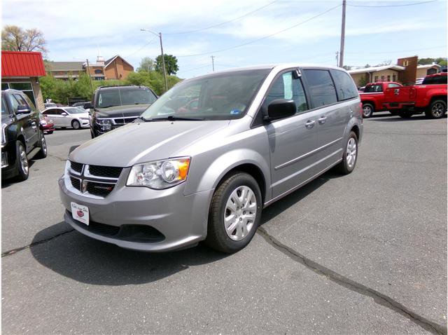 Used 2017 Dodge Grand Caravan SE