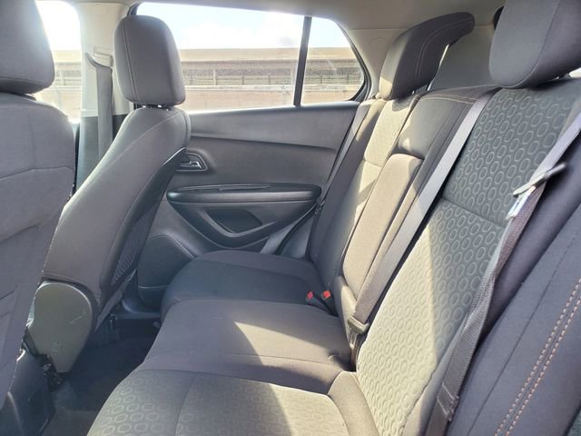 Used 2021 Chevrolet Trax LS w/ Tint and Cruise Package image 27