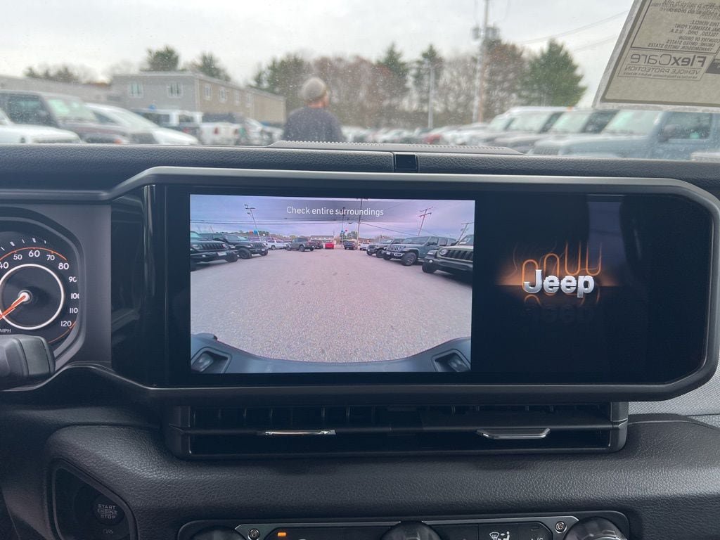 New 2026 Jeep Gladiator Sport image 30